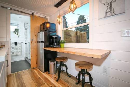 dreamhousetogo:A Slice of Heaven Tiny House