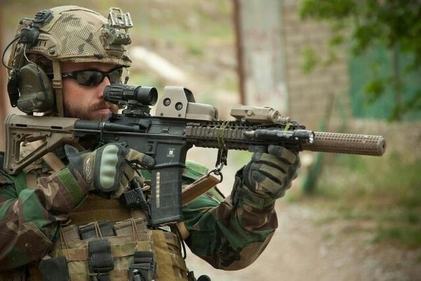 igunsandgear:  MARSOC. 