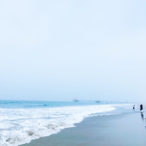 strawberrymochu: 170826 Huntington Beach 9:30am 