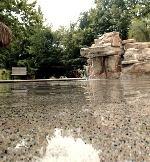 Pool - FountainLarge Custom-shaped Pool Fountain In An Island Style In The Backyard