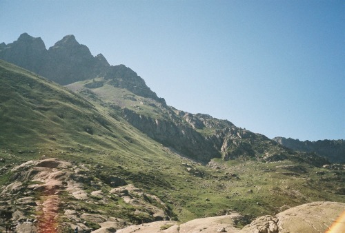 Place and date: Pyrenees, in France (summer 2013). Camera: Yashica rangefinder 35 ME. Film: Fuji Sup