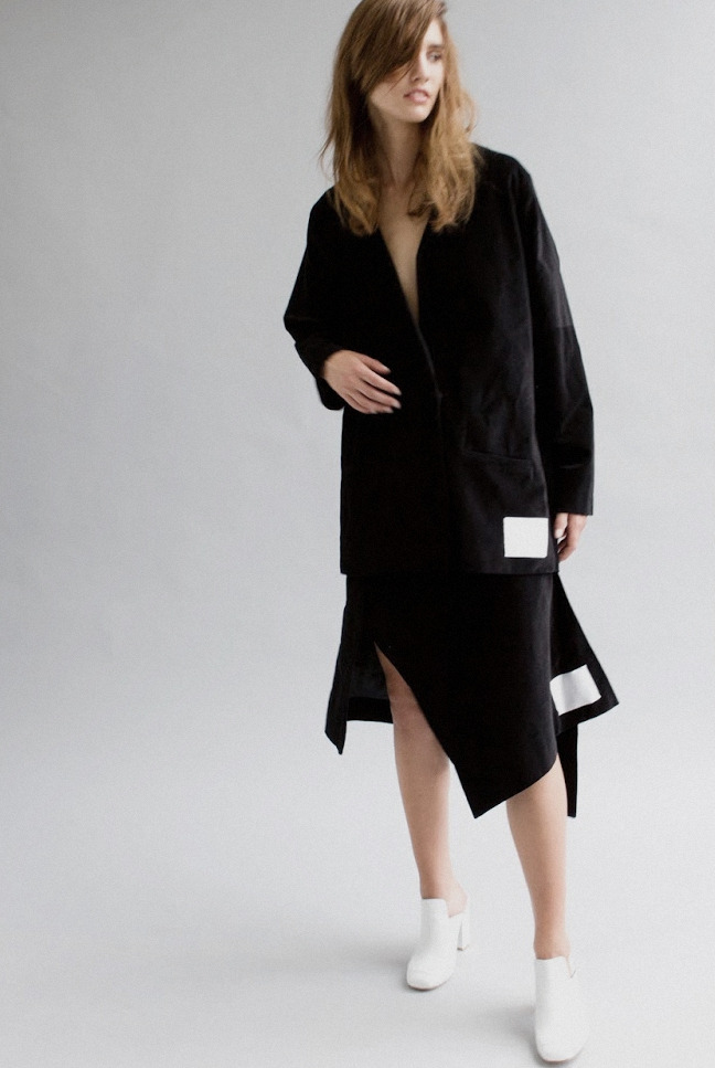 takca:  wear it with a smile | madi fogg by benjamin mallek for grit magazine 