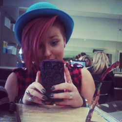 ttthea:  Bought a blue bowler and had the sides and back of my head shaved. Today was productive.  I&rsquo;m IN LOVE