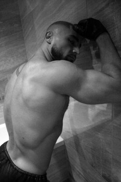 fuckyeahfrancoisagat:  francois sagat,