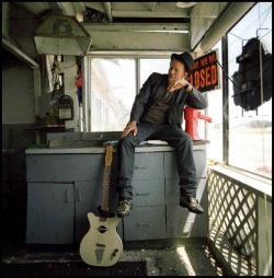  Tom Waits 