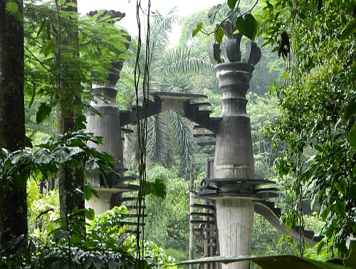 africa-n:  jbarr96:  Las Pozas. This place will leave you breathless because of its mysterious struc