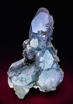 Hematitehearts:  Aquamarine And Muscovitemt Xuebaoding, Ping Wu, Sichuan Province,
