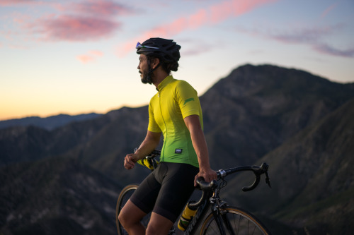 corkgrips: teamdreambicyclingteam:  Lemon Lime Photos: Ryan Wilson  WHAPAAAHHHHHHH