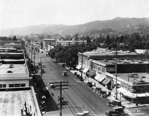 specialcar:  Hollywood Boulevard  1922 porn pictures