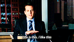 Hoechlin-Macht:  Harvey Specter + Ego 