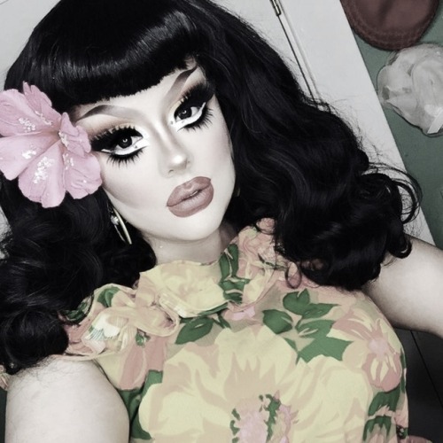 tittiesmattel:Favourite Queens: Creme Fatale[When asked what advice she has for girls who face misogyny within the drag 