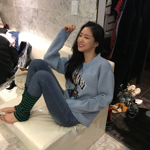 fysne:  marcellasne_trans: since my legs were cold~ it’s not sprite but stripe