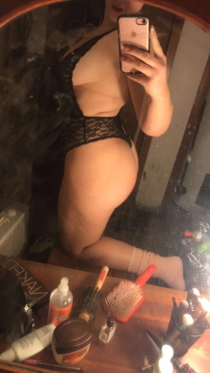 pandagirl-sarah:  Hey! Just checking in and I know a lot of you guys were curious as to what I wore home the first night back and i did mention I had this lingerie picked out to where and promised to show you guys, well here it is! I was wearing this
