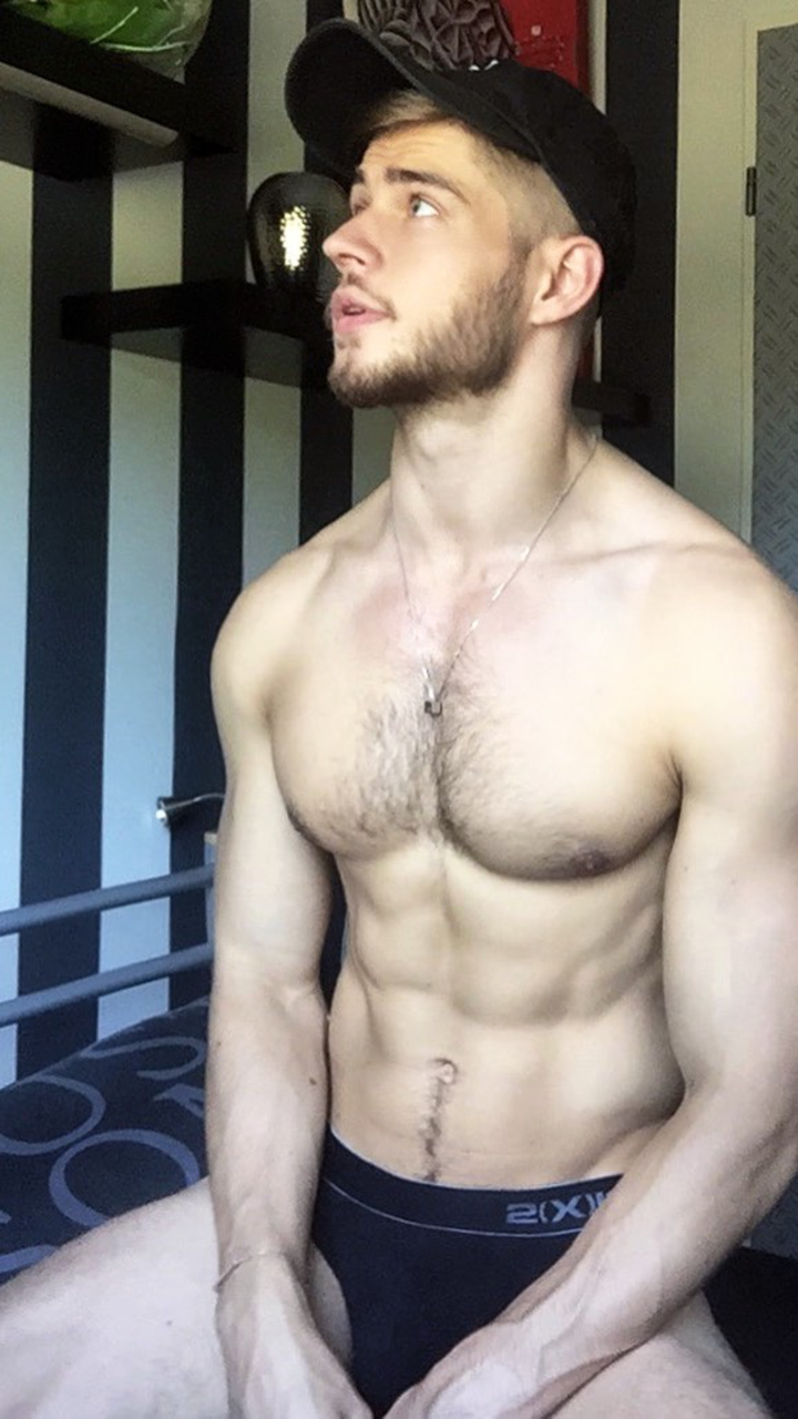 dfmbf:  jockthoughts:  Down, down, down. Deeper and dumber and oh so pretty.  Don’t