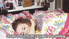 carriehopes-blog:  What My Brain Does Before Bed x 