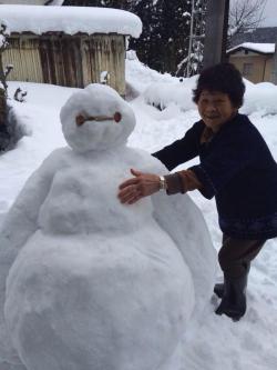 highlandvalley:  “おばあちゃんが雪でベイマックス作ってたwwwwwwwwwwwwwwwwwwwwwwwwwwwwwwwwwwwwwwwwwwwwwwwwwwwwwwwwwwwwwwwwwwwwwwwwwwwwwwwwwwwwwwwwwwwwwwwwww