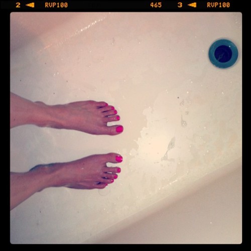 ;) #shower #wetfeet #footfetish