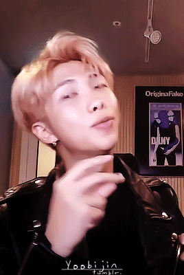 Favourite Bangtan Habits (2/7)