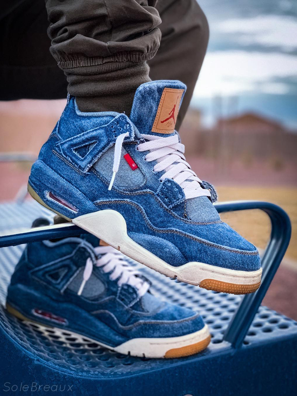 levi's x nike air jordan iv