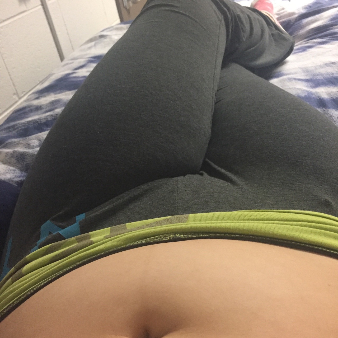 ashamore:  lounging 😴