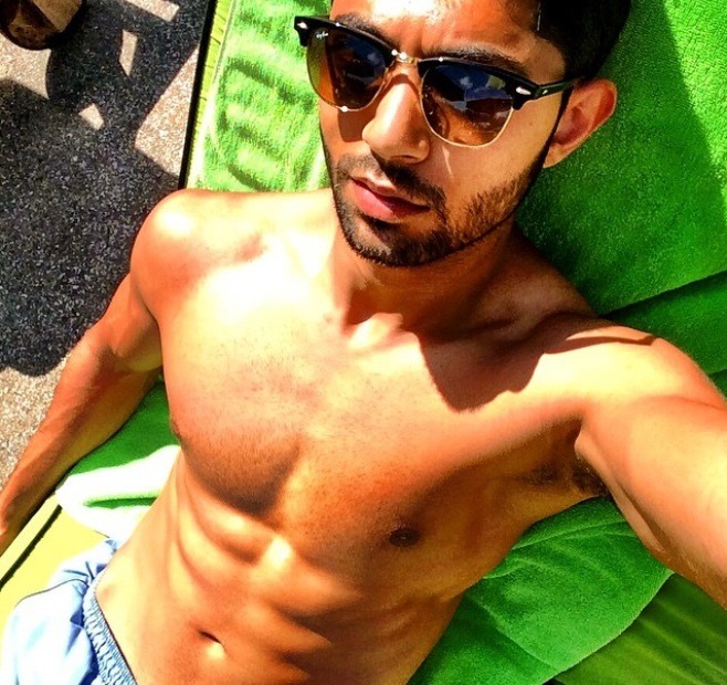 Male Celebrity Pits