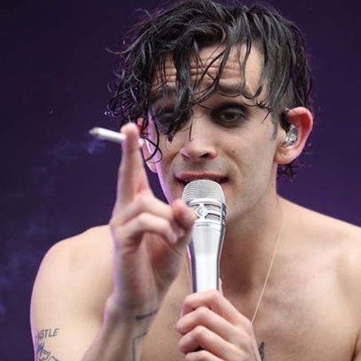 matty-hly:  the 1975 in Drive: behind the scenes (4:40) [x] 