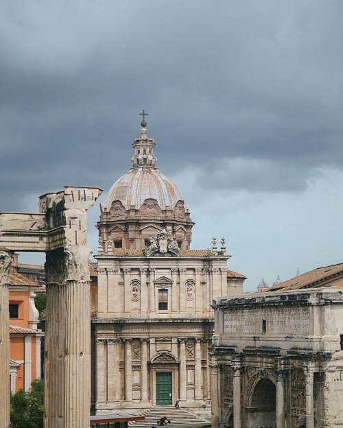 ghostlywatcher:Roman Forum, Italy.