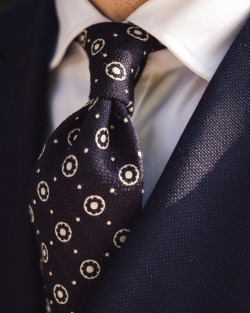 gentlemanuniverse:Details