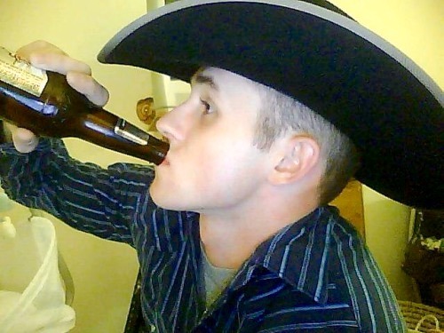 phd-bullrider:  Beer, dip, and cock!  What a date!
