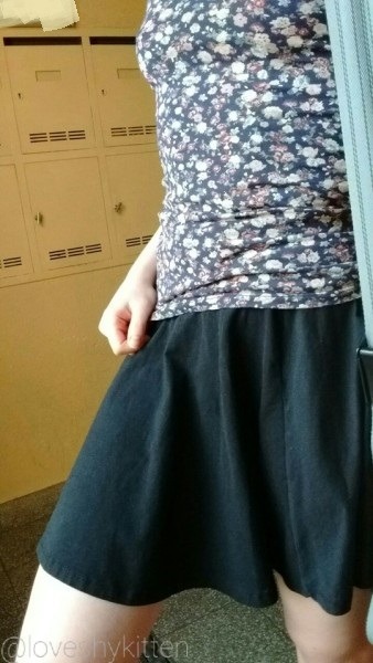 loveshykitten: No bra ✔ Commando ✔ Chastity belt ✔  Buttplug ✔