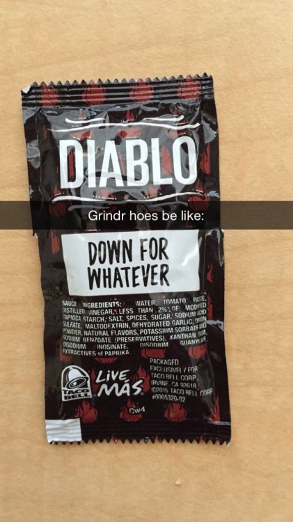 pineapple-ninja:  “Grindr hoes be like:”