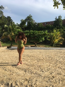 duttydominican:  likkle jamaican ting