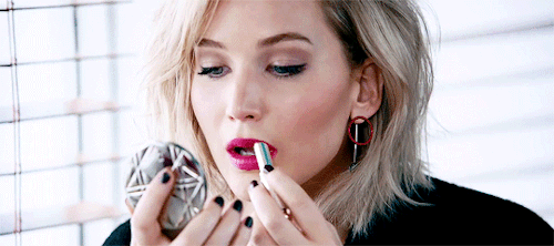 jenniferlawrencesource:Hello and welcome to Jennifer Lawrence Source; your newest online source dedi