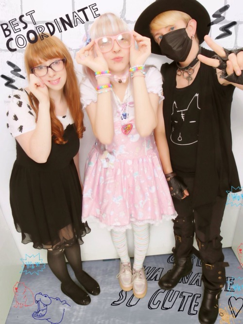 We got snapped by KERA Street Snap today in Harajuku! With my little sister and phoenixokazaki - wea