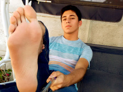 xxxlmassivefeetguys:  more in my patreon: www.patreon.com/hugefeetguys