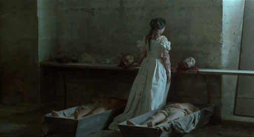 the-pleasures-of-reading:ladies with beheaded dudes. it’s like i have a kink or something.