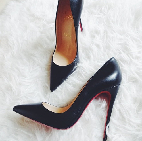 yourfashionfairy:  Black Pumps
