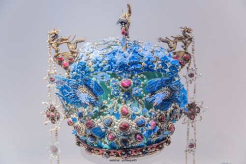 changan-moon:Phoenix crown for Chinese empress in Ming dynasty. Photo by 遗产君.