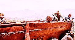 captainwarbuckle:  top 50 horror films | #42  ➥ Tremors (1990)  