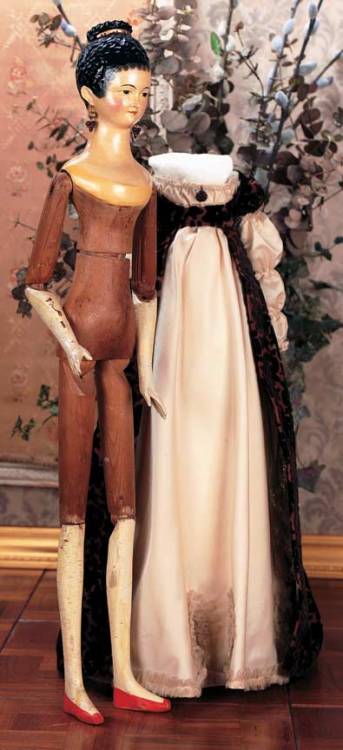 jeannepompadour:Empire Period doll,circa 1810s to 1830scheck out that Empire-period ideal body shape