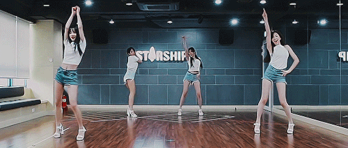 wjsn-girls:[Dance Practice] 우주소녀(WJSN) - Touch My Body