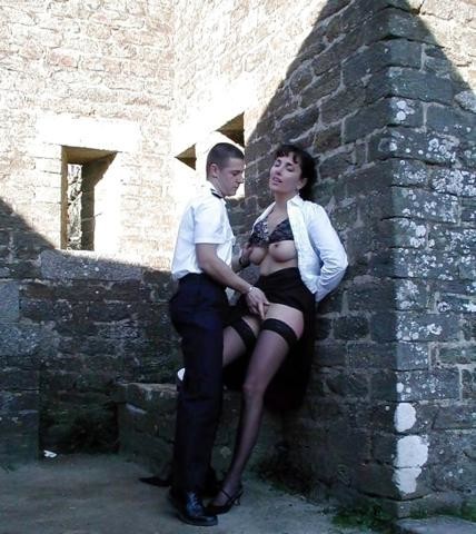 beachdancer:  Police officer searching for drugs ……………   Nadine