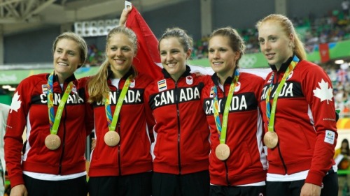 The Canadian women win bronze in the team pursuit! Congratulations to Allison Beveridge, Jasmin Glae