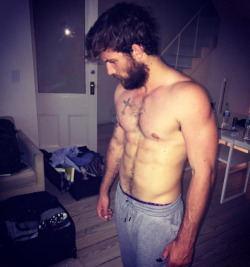 tshtrainer:  Alex Pettyfer