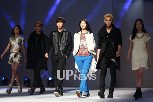 FY! EXO