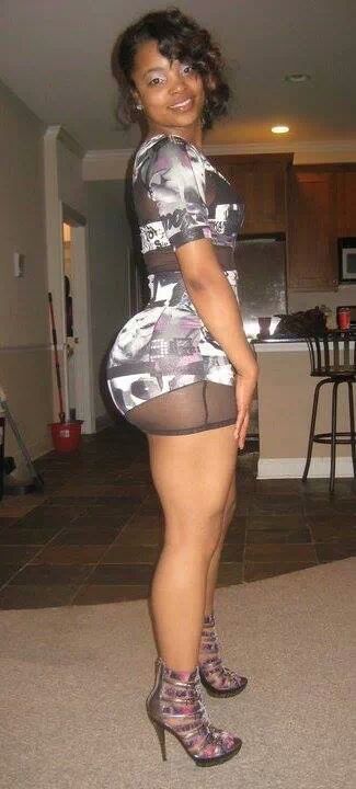onsumnastyshit:  Gotta appreciate an ass like that  Nniiiiiccccccee