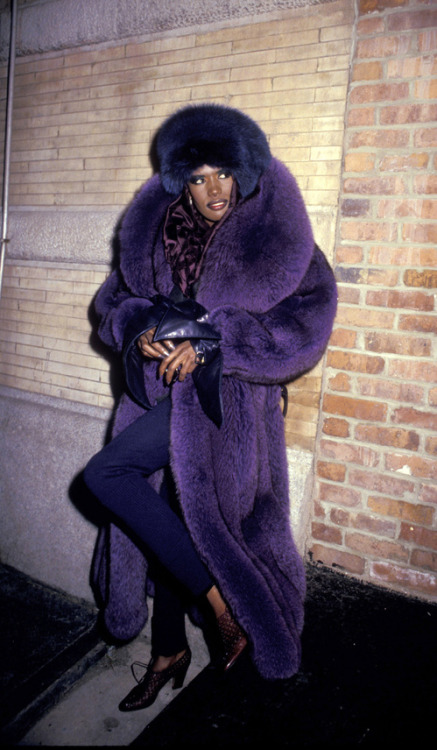 lelaid:Grace Jones by Ron Galella, NYC, 1987