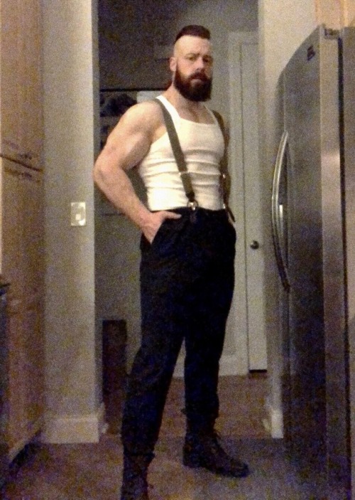 https://hot4men.tumblr.com/post/166930299517