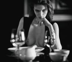 girlslovegoodinnuendo:  Teasing… Is it working???
