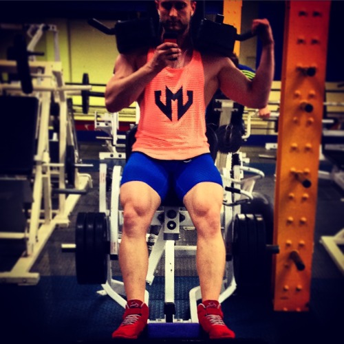 pnd1475: Instagram guy’s in leggings again